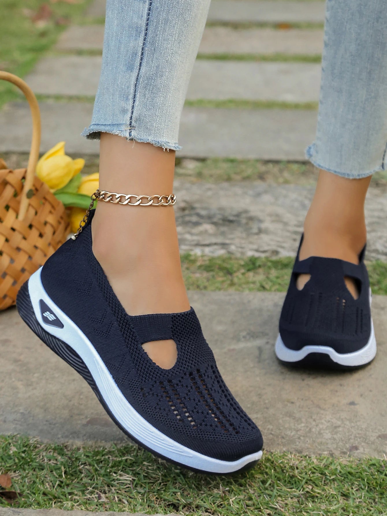 Lightweight Everyday Summer Shoes
